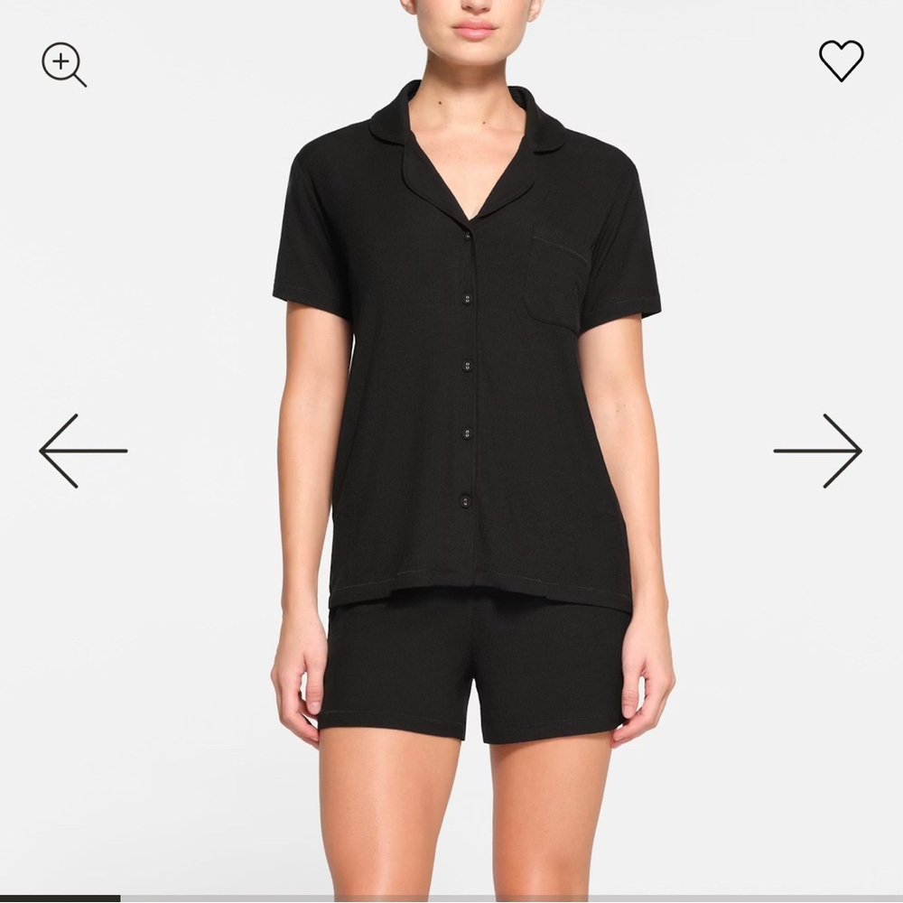 SKIMS Soft Lounge Short Sleep Set in Black - NEVER WORN